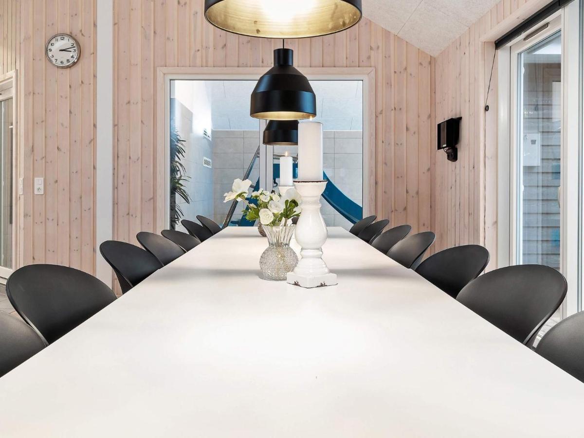 18 Person Holiday Home In Hasselberg Kappeln Exterior foto