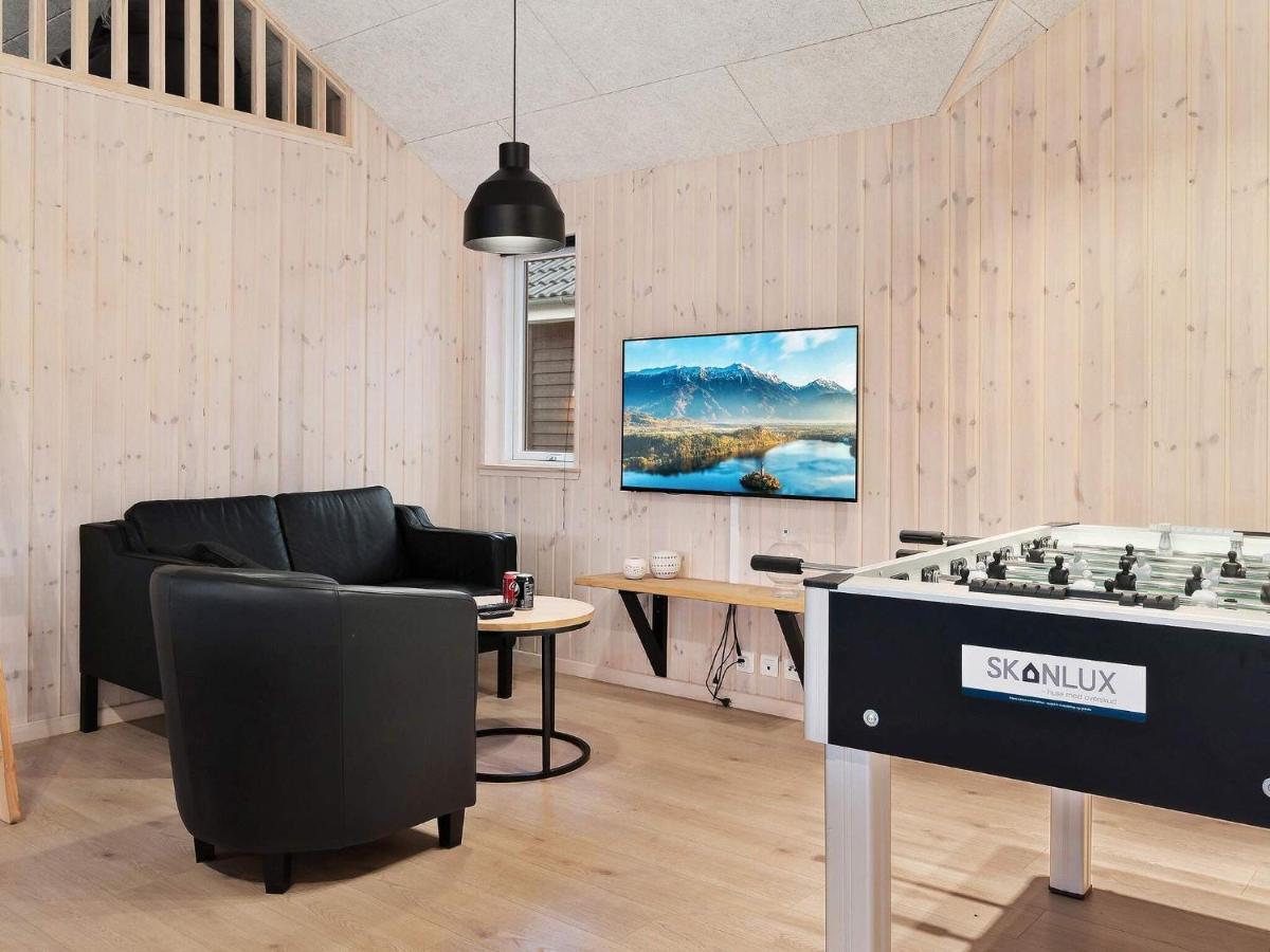 18 Person Holiday Home In Hasselberg Kappeln Exterior foto